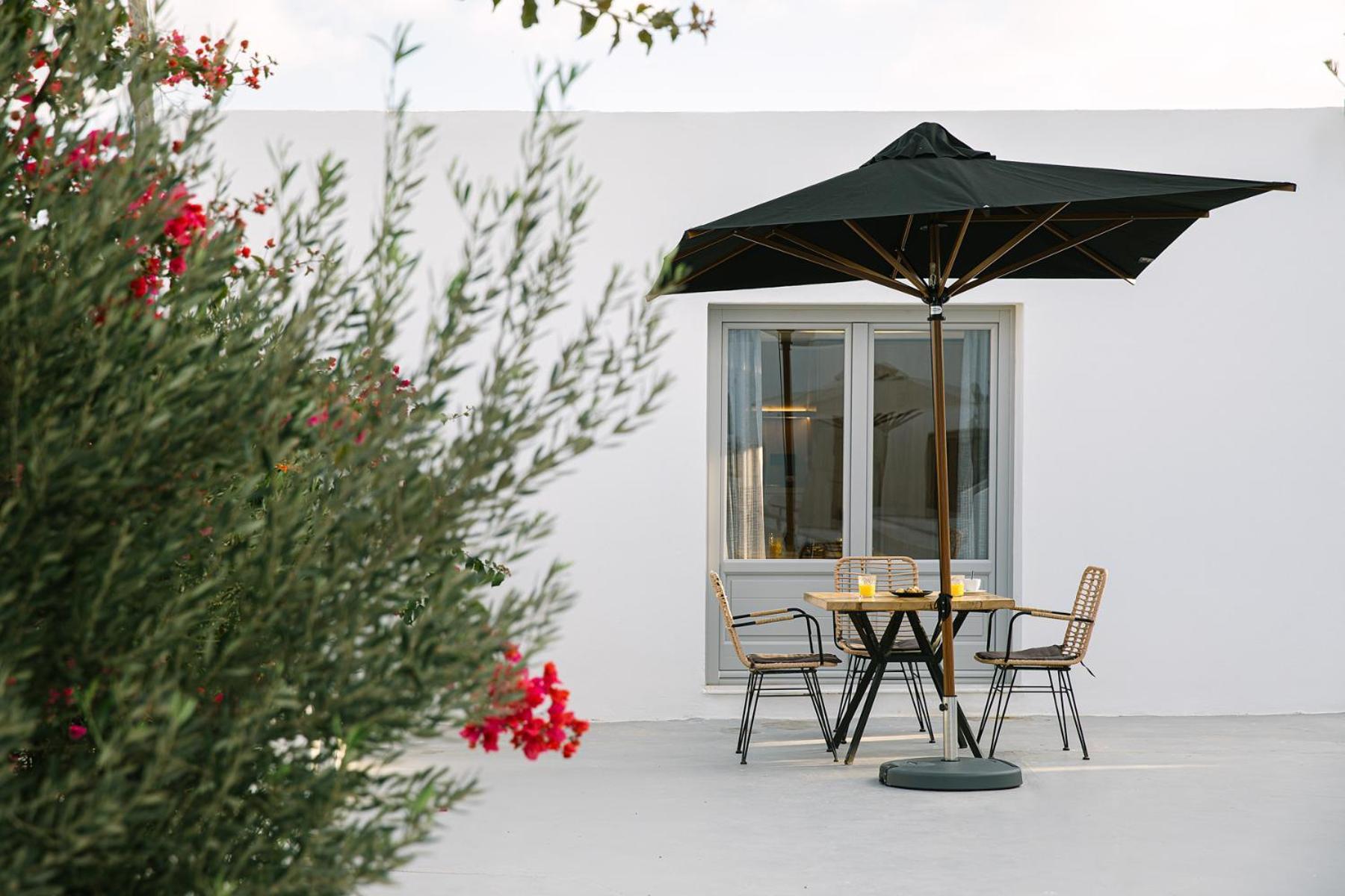 Kalisti Hotel & Suites Fira  Exterior foto